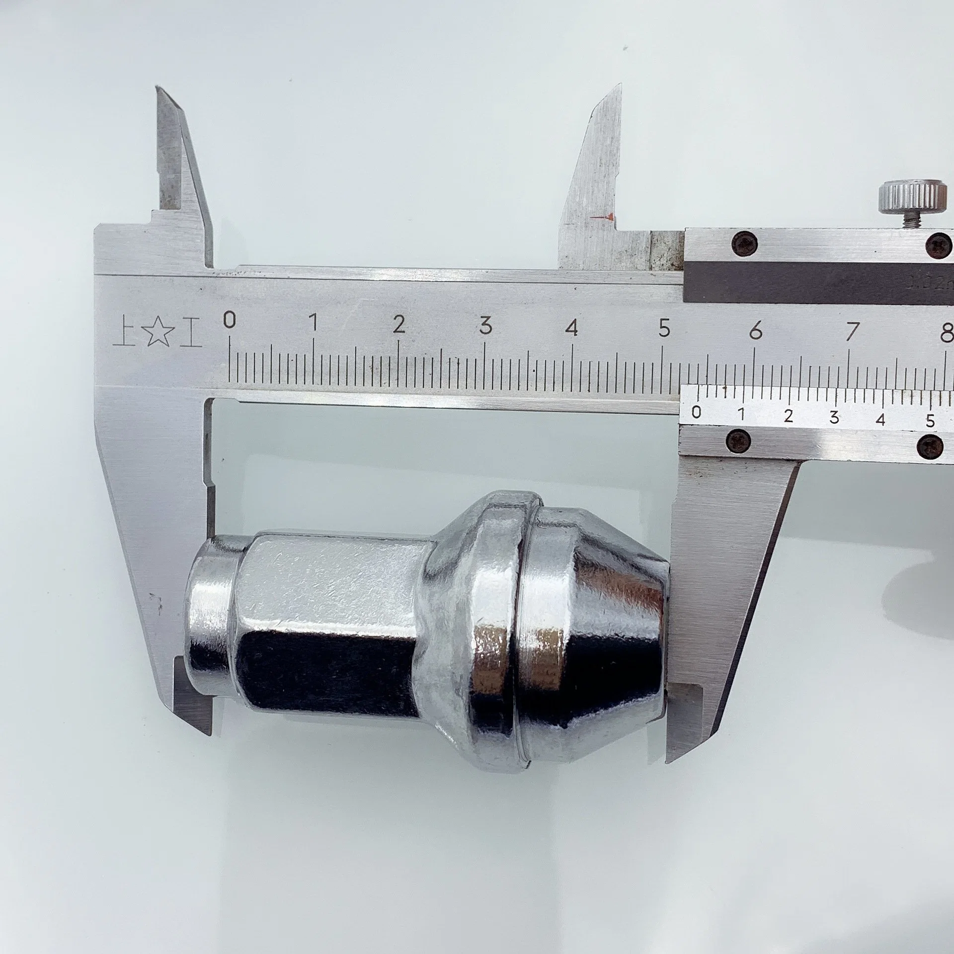 China porca da roda M14 X 2 M14X 1.5 de fábrica Aperte as tampas das porcas de fixação da roda M14X 2 M14X 1.5para todos Carros