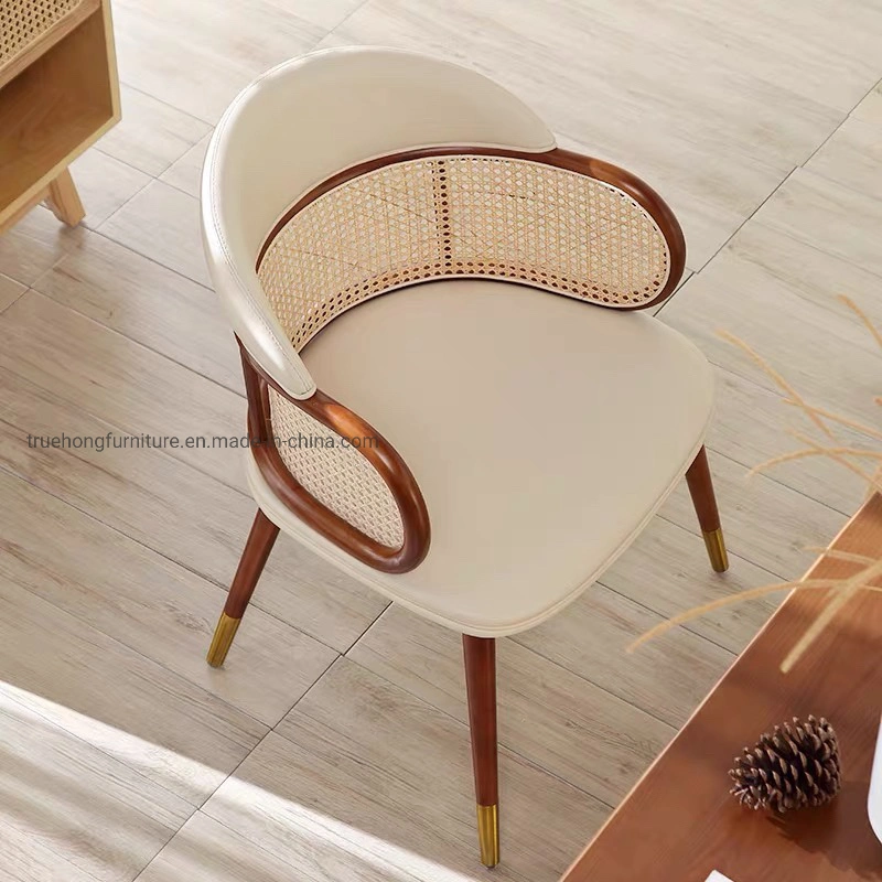 China Wholesale/Supplier Furniture Modern Appearance Leather Metal Restaurant Banquet Dining Chair for Sale