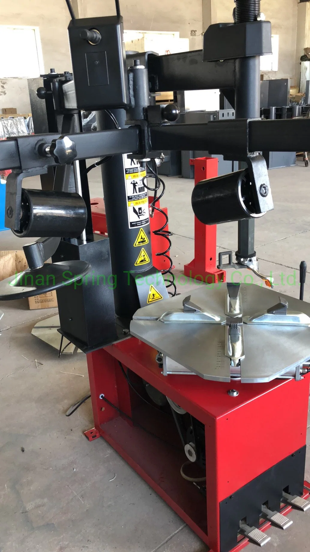 Tire Changer/Tyre Changer with Left Sub-Arm