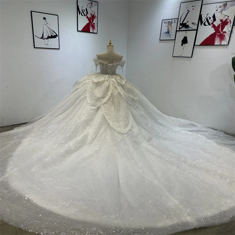 2023 La Reine de la broderie de perles de luxe Style robes de mariage de haute qualité en usine pour le parti de mariée