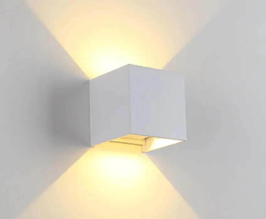 Hot Sell IP65 Aluminum Square Wall Light