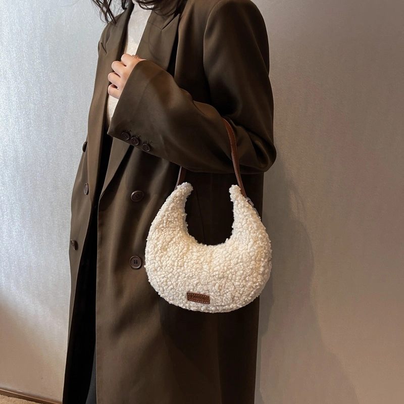 2023 in The Winter and Half -Moon, Furry Handbags, Jelly Fruity Bag Luxury Fur Bag Ladies