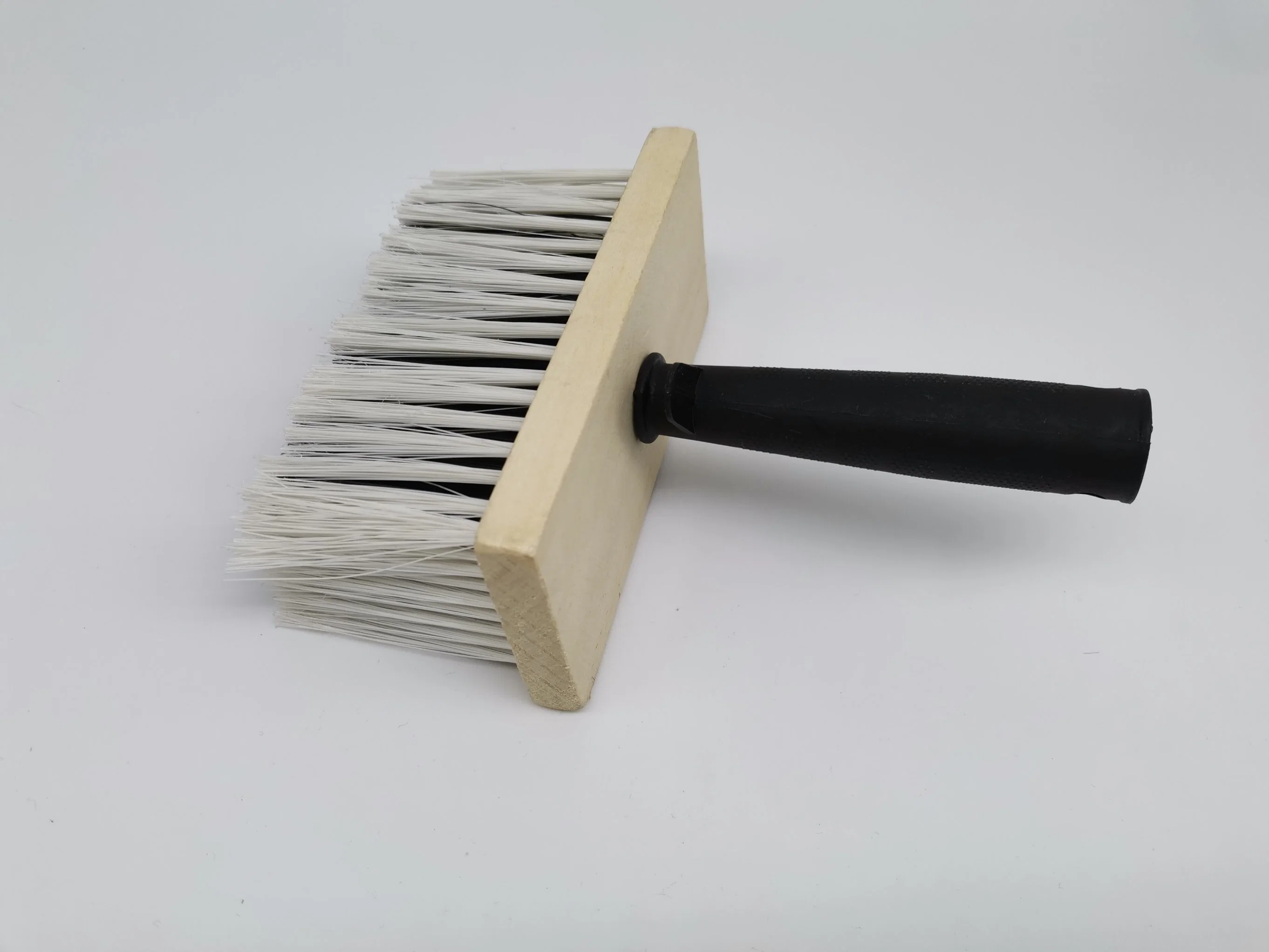 Hot Sale All Size Black and Red Plastic Handle Ceiling Paint Brush