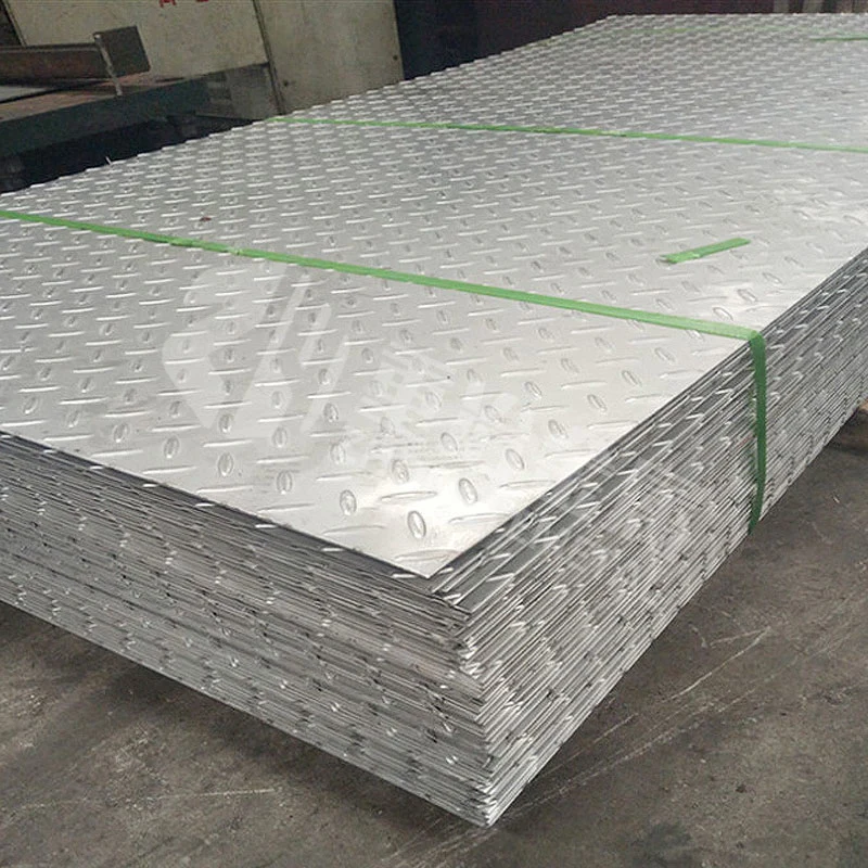 Iron Checker 1060/1100/3004/5083/5754 3mm/2mm/6mm Lentil-Shaped Pattern Elevator Floor Diamond 4X8 Aluminum Sheet