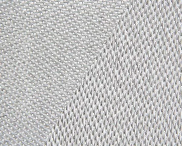 0.5mm 520g 15oz Plain Woven Vermiculite Coated 304 Steel Wire Reinforced Filament Fiberglass Fabric Cloth for High Temperature Pipe Lagging