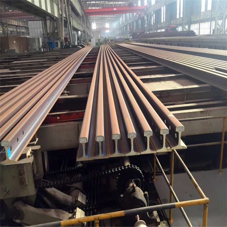 60hg/M DIN 536 Standard Heavy Uic54 Steel Rail Track 50kg/M Road P43 for Guide Rail