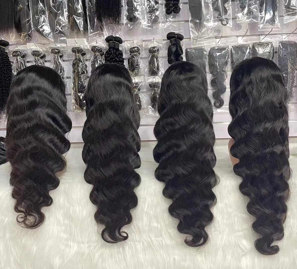 China Günstige Hand Made Hair Produkte13X4 Körper Welle Hand gemacht Spitze Vorne Perücke Frauen Lang Natürliche Menschliche Haar Perücke