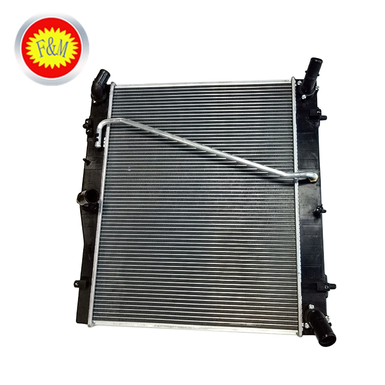 Car Parts 16400-30160 Engine Cooling Radiator for Hiace