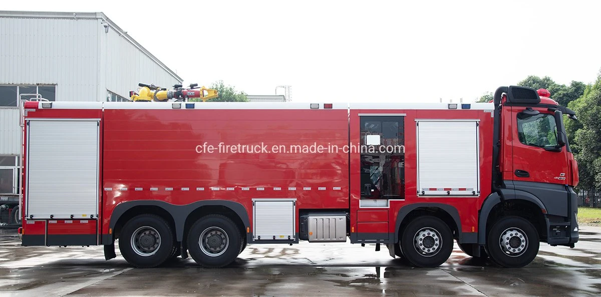 Camion de lutte contre l'incendie avec réservoir d'eau et de mousse de 18000L Mercedes-Benz Heavy-Duty