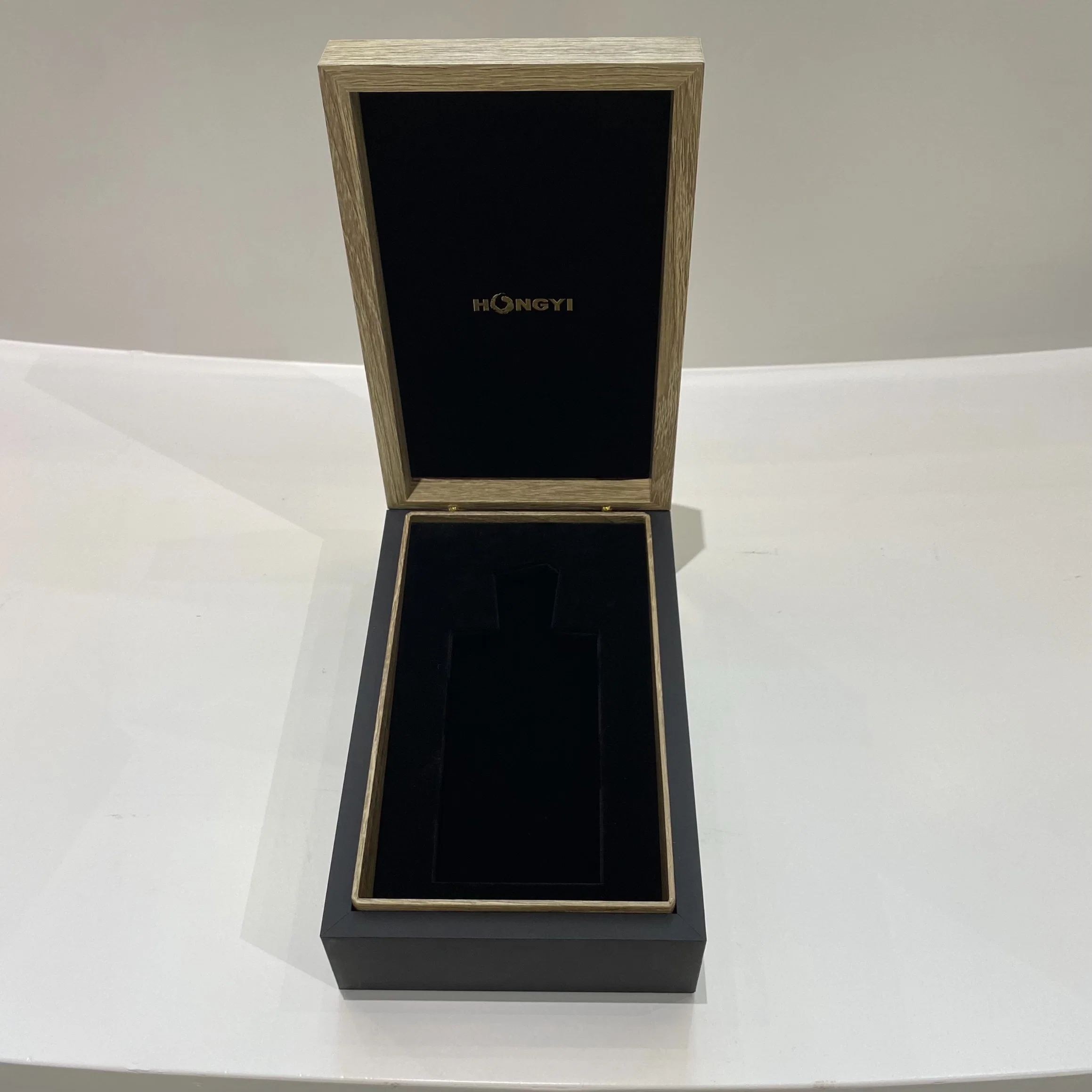 Custom Luxury Cosmetic Beauty Perfume Fragrance Makeup Art Wooden Wood MDF Packaging UV Printing Packing Gift Box