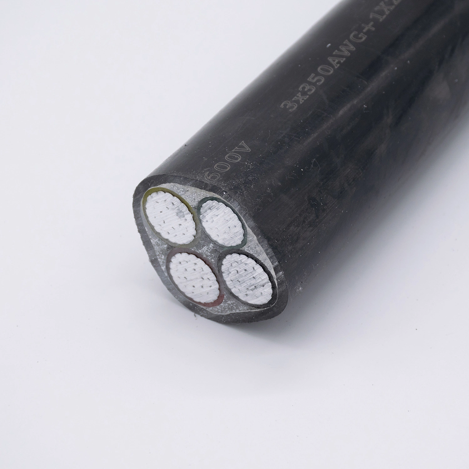 0.6/1kv conductor eléctrico de aluminio PVC/PE/aislamiento XLPE recubierto de PVC Baja/media Voltag Cable de alimentación eléctrica