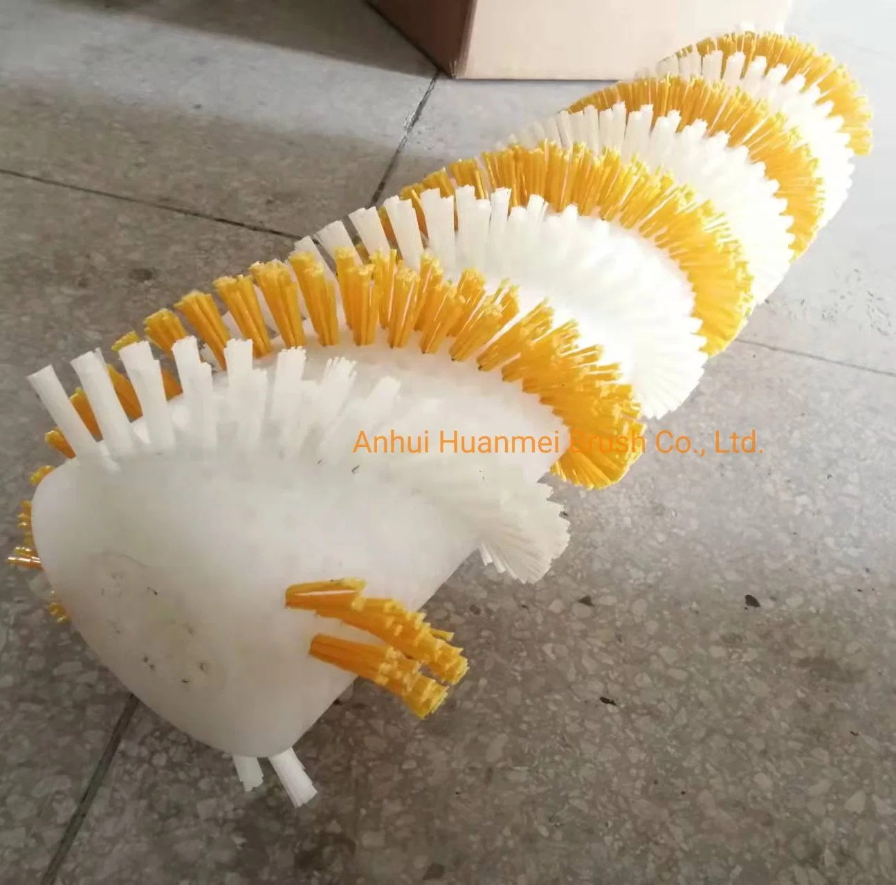 Underwater Hull Cleaning Spiral Roller Brush