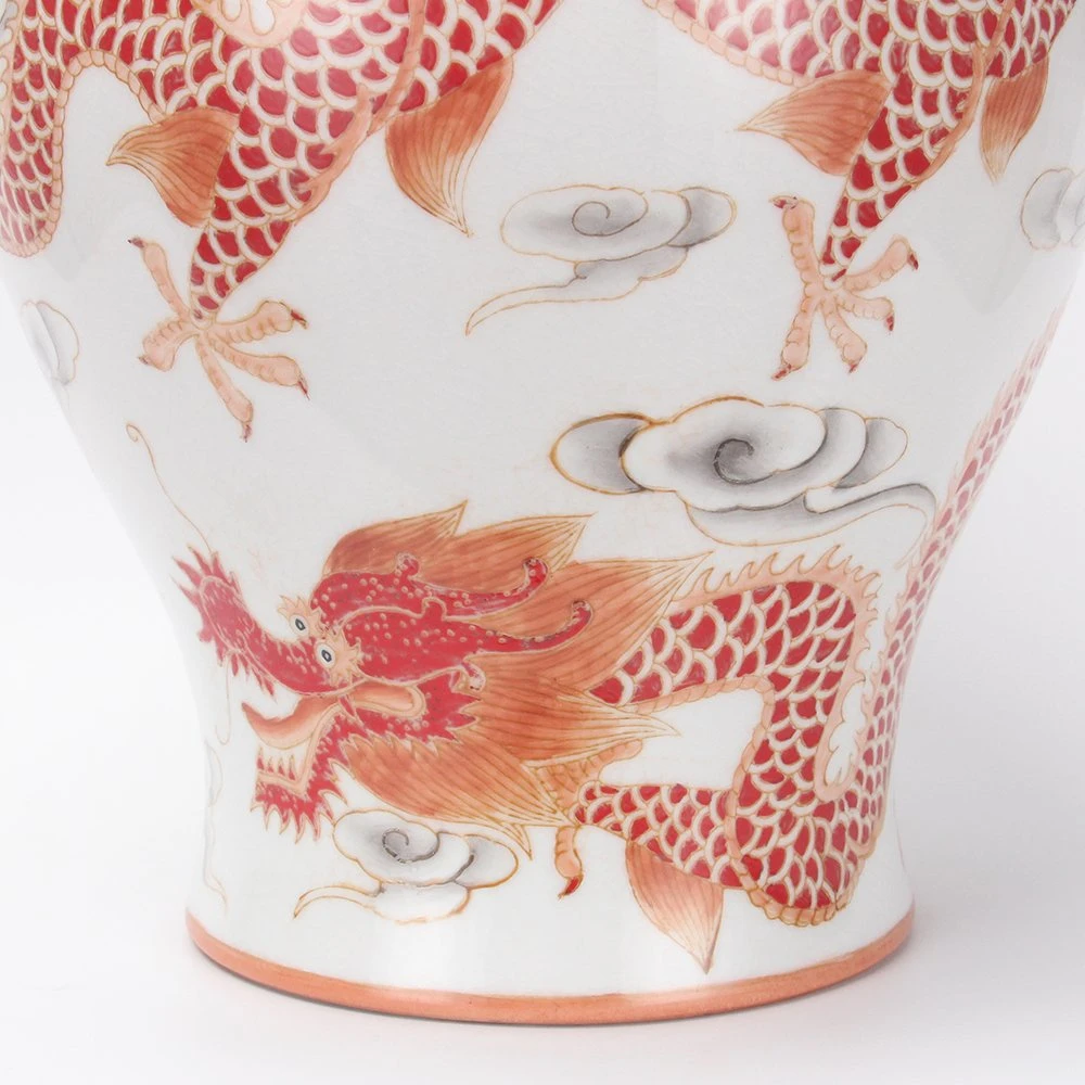 J146 Chinese Vintage White Ceramic Ginger Jar Home Decor Accessories Porcelain Red Dragon Pattern Antique Vase