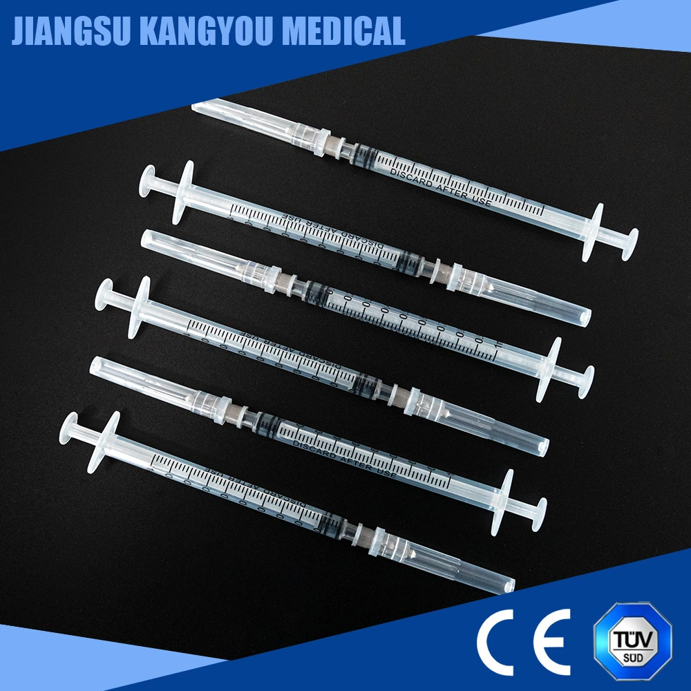 CE Medical Safety Single Use Sterile Injection Plastic Syringe with/Without Needles