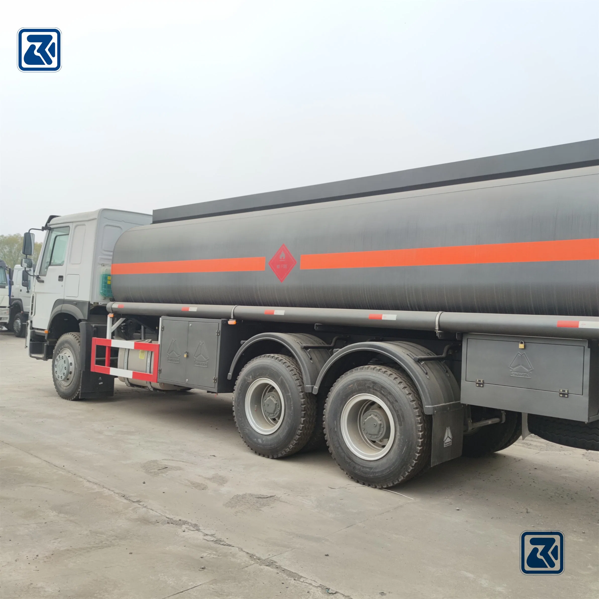 China HOWO Fuel/Oil/Water 10-20ton New Tanker Truck