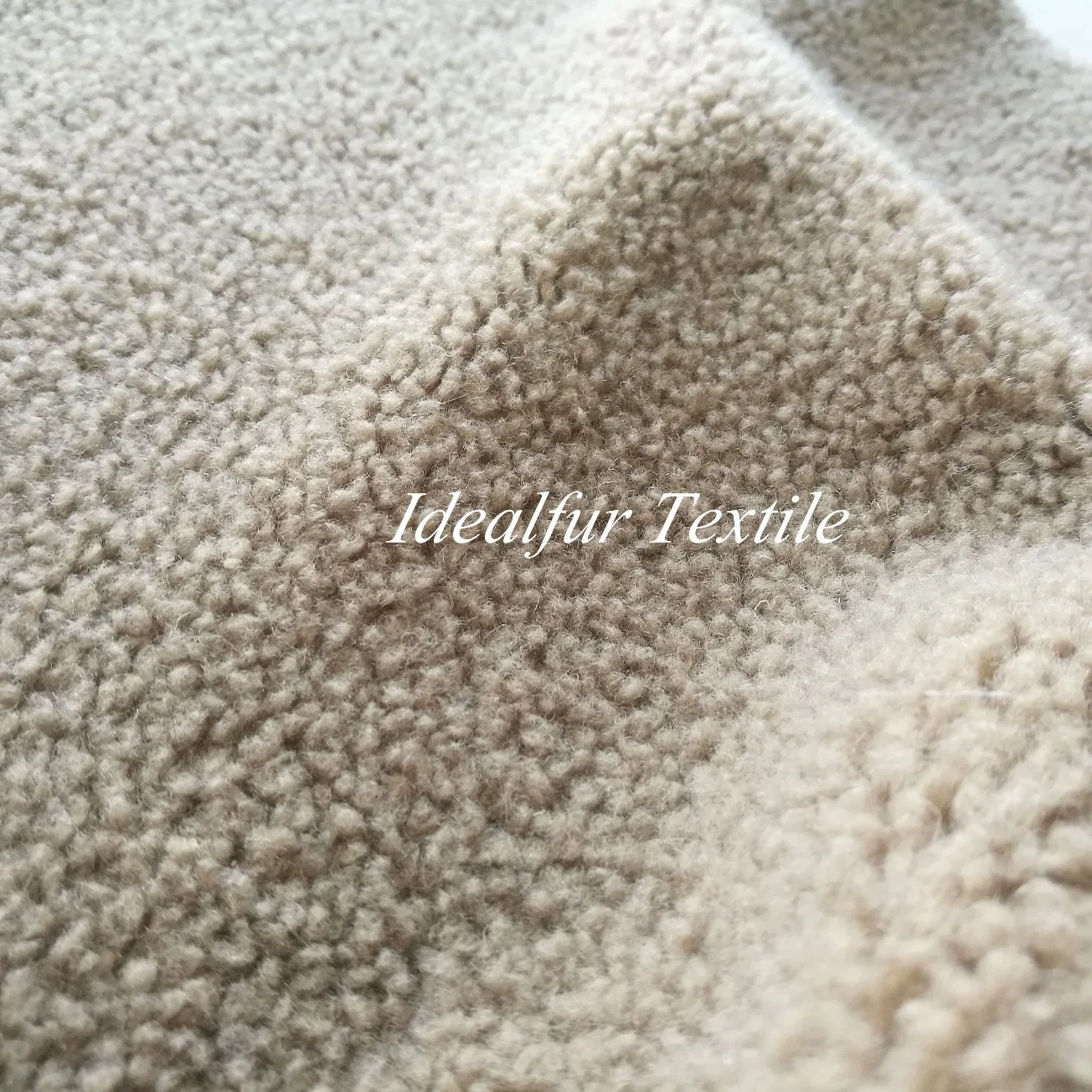 Beige Imitation Wool Sheepskin Granular Hair Fake Fur