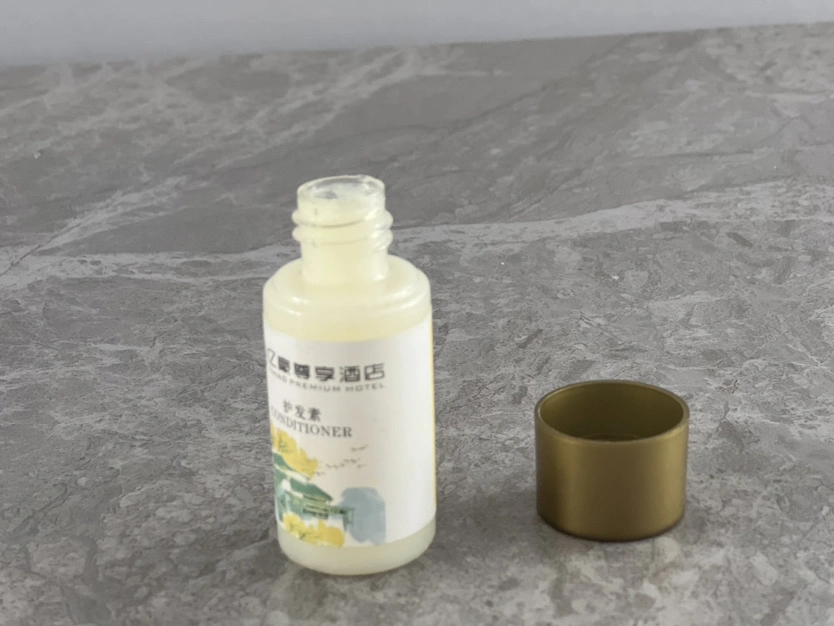 10ml/30ml/50ml Pet Plastic Bottle Options for Hotel Shampoo