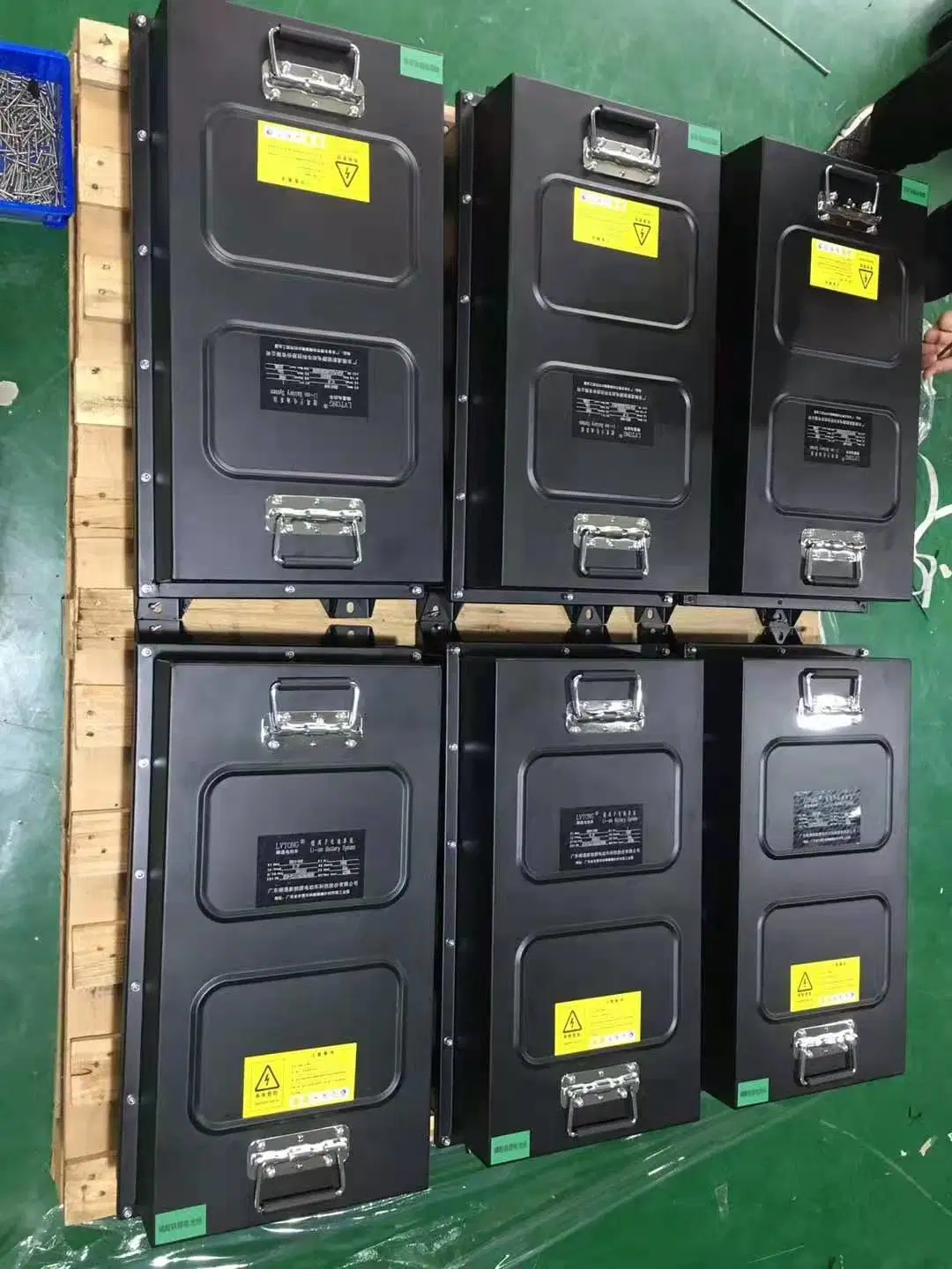 Hx Deep Cycle Custom OEM 51.2V 105ah Rechargeable LiFePO4 Battery for Solar Energy System/Forklift/Golf Carts