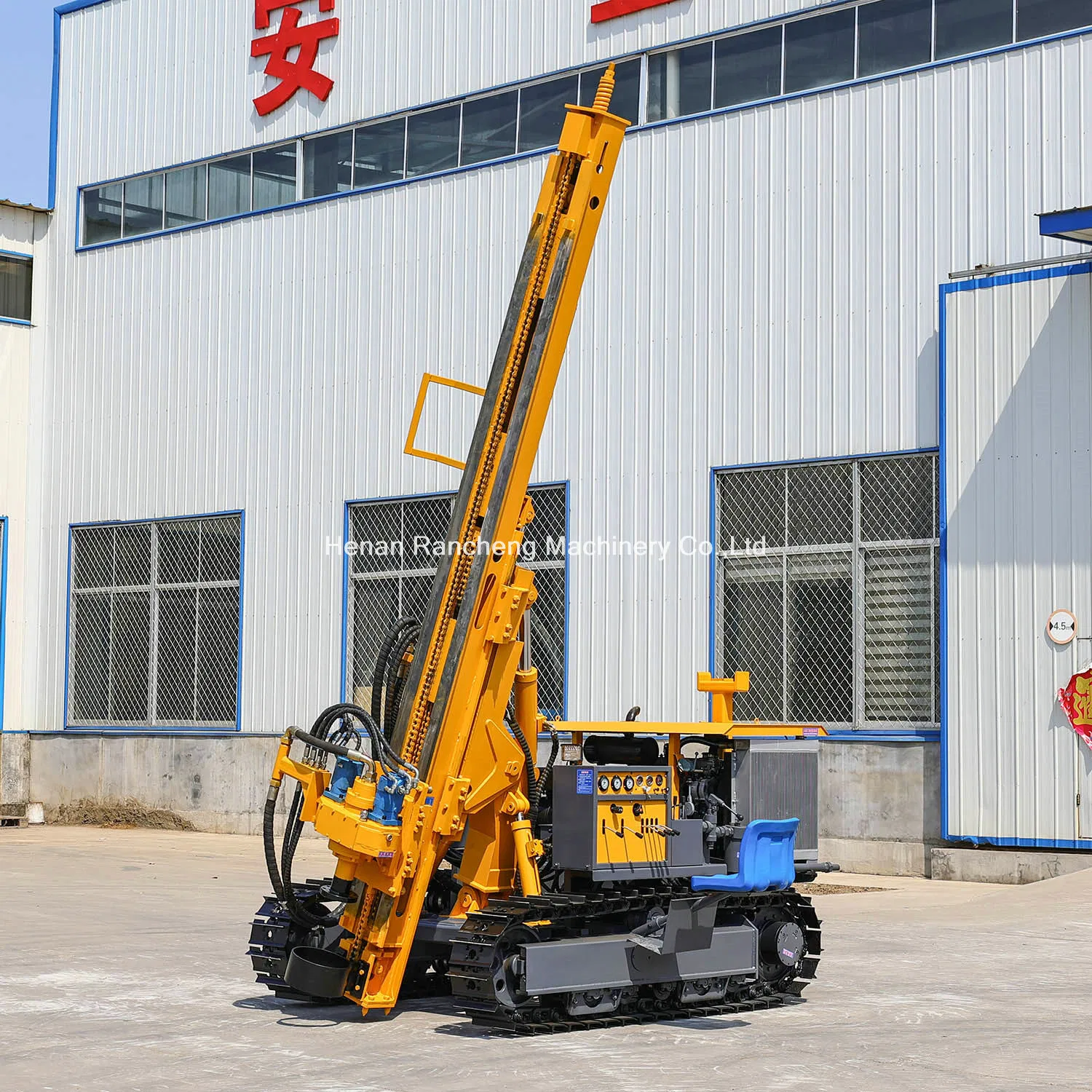 China Supply Hydraulic Solar Plant Pile Ramming Rig Hammer Pile Driver