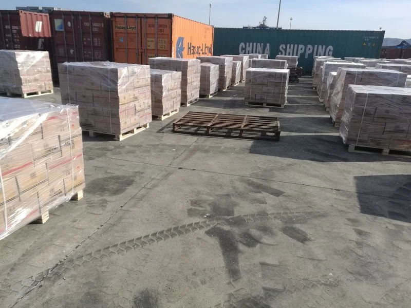 China Kunlun Dalian Fully 64/66 Germany Semi Refined Paraffin Wax