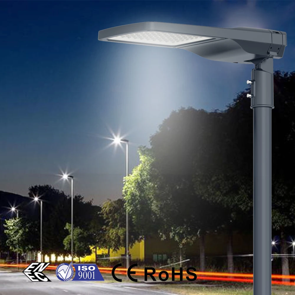 Vente chaude de lampadaire LED extérieur 150W 180W 200W 240W Ik08 IP66 étanche SMD Luminaires de rue LED publics 250W Smart LED Light avec prise