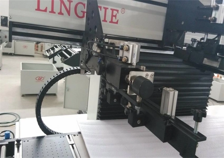 Fully Automatic Single Color Silk Screen Trademark Printer