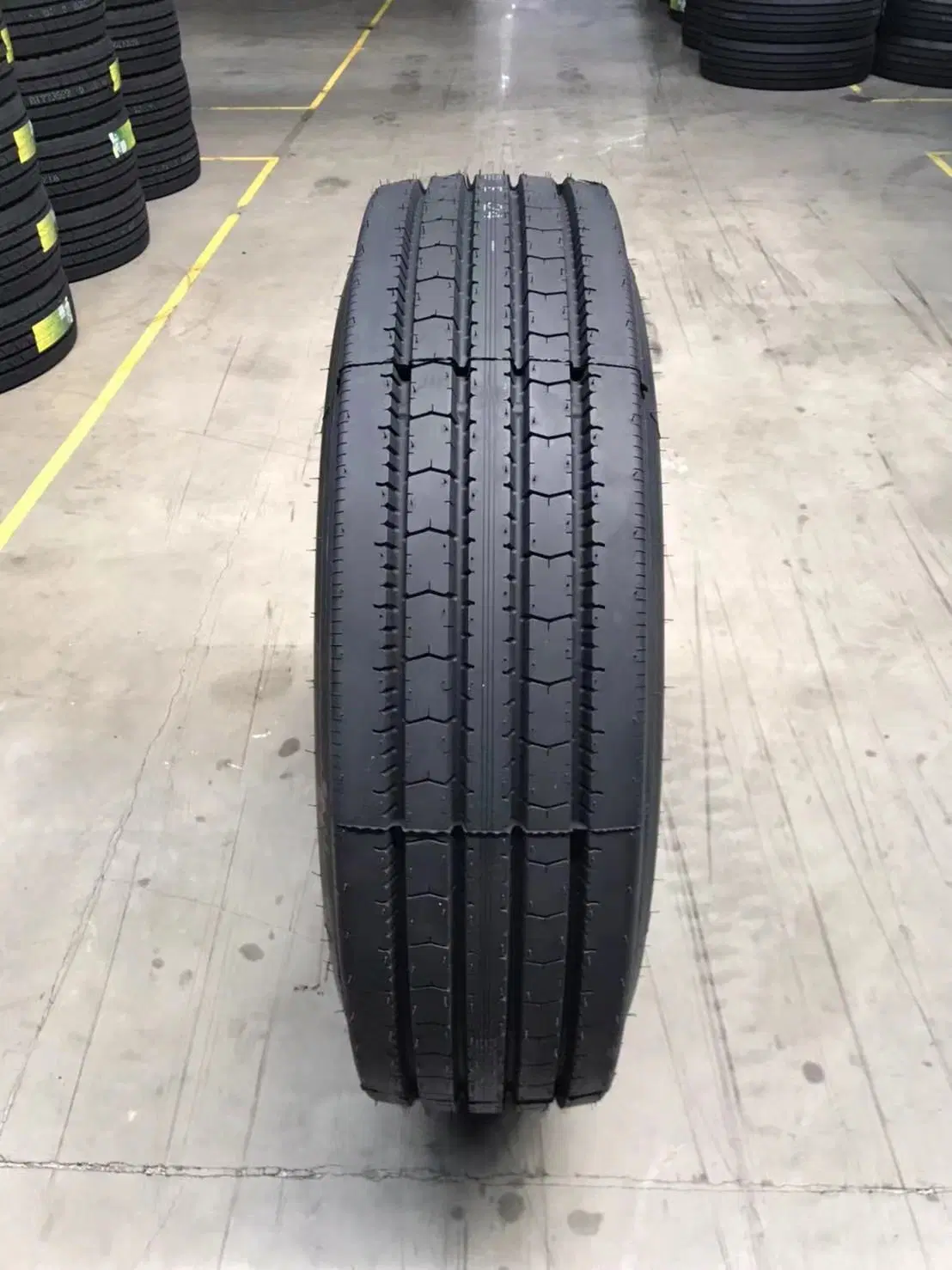 Fábrica al por mayor Radial 295/80R22.5 no usado neumáticos de camión China Fabricante Neumático para camiones con diferentes tamaños disponible Servicio perfecto bajo Presupuesto Neumáticos de coche TBR