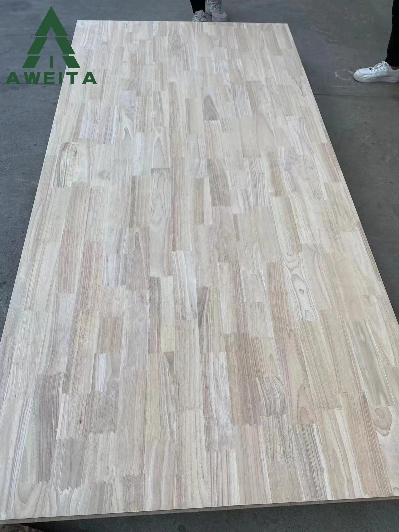 Finger Joint Board Made of High quality/High cost performance  New Zealand Radiata Pine Wood