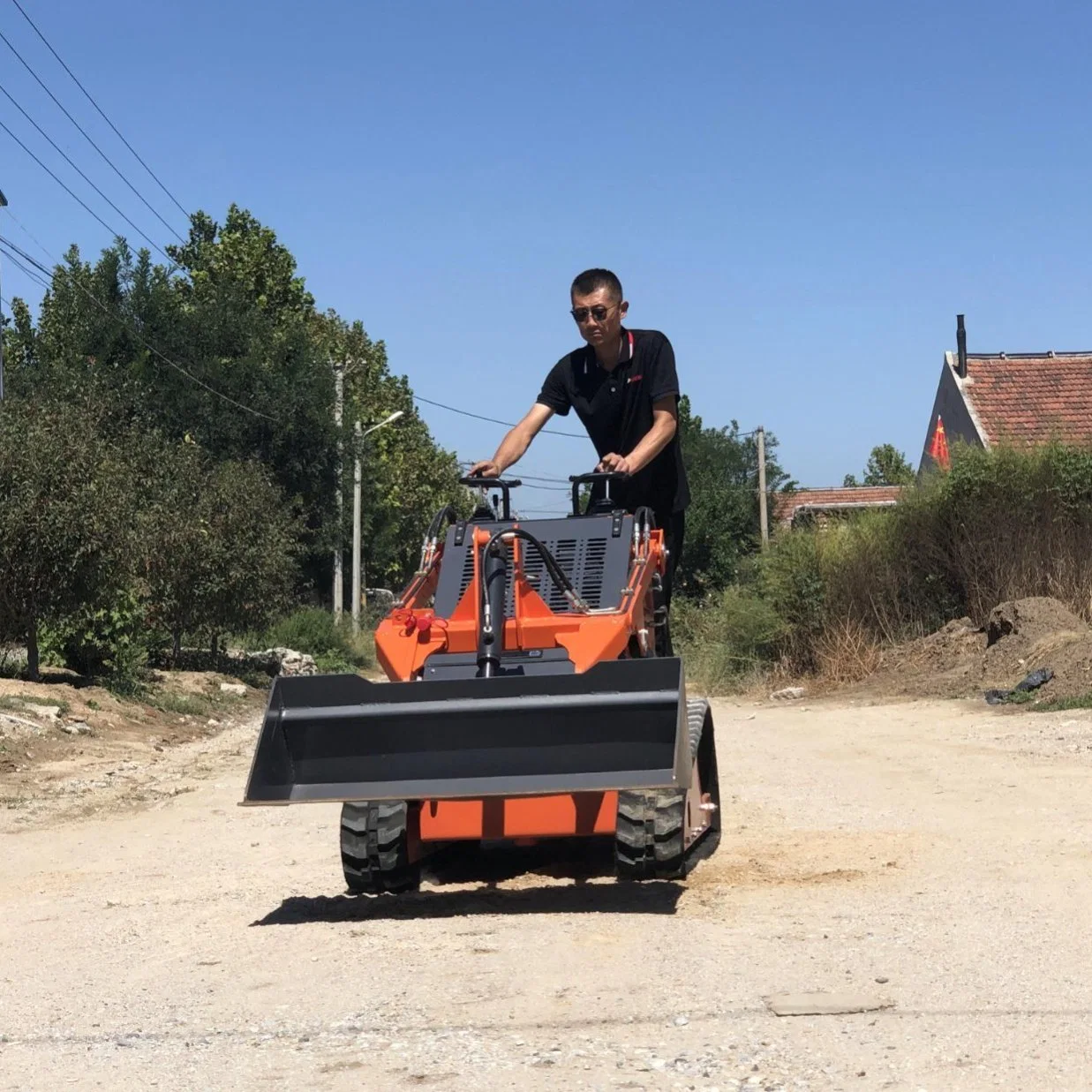 Small Mini Cheap Skid Steer Diesel Loader with Bucket Different Attachment Bagger