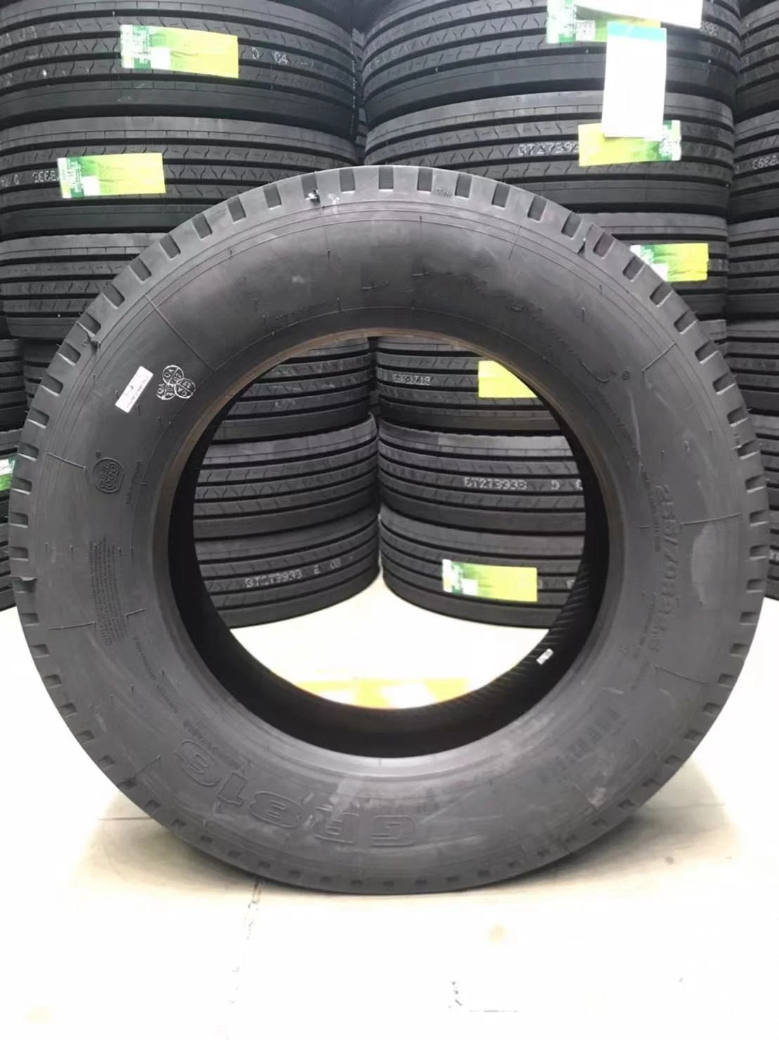 Fabricante de pneus de fábrica radial 295/80R22.5 não usados fabricante de pneus de camiões na China Pneu de camião com tamanhos diferentes disponível Serviço perfeito orçamento baixo Pneus para automóvel TBR