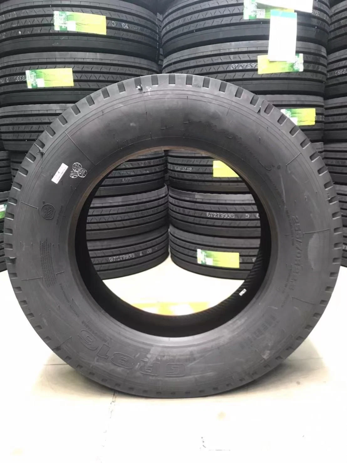 Заводские оптовые радиальные шины 295/80R22.5 не используются шины грузовых автомобилей Китай Производитель Шины для грузовиков с различными размером, доступные для идеального обслуживания Низкий бюджет Шины для автомобилей TBR