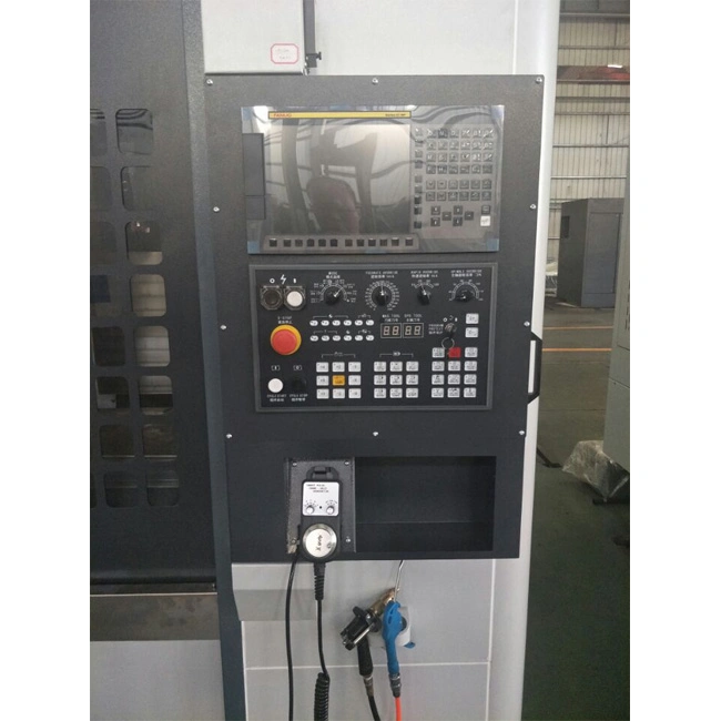 المحور 4 المحور 5 المحور CNC دوران طحن المللي أمبير ماكينات الماكينة ماكينة رأسية Vmc850 مركز التحكم في الماكينة ذات المركز الرأسي CNC مركز التحكم الآلي بالماكينات