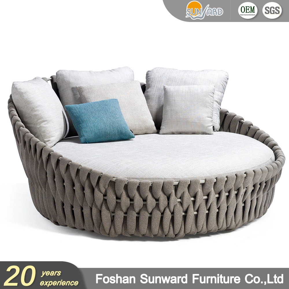 Customizable Beach Sunbed Garden Hotel Furniture Resort Villa Project Outdoor Modern Leisure Sofa Bed Polyester Belt Rope Daybed