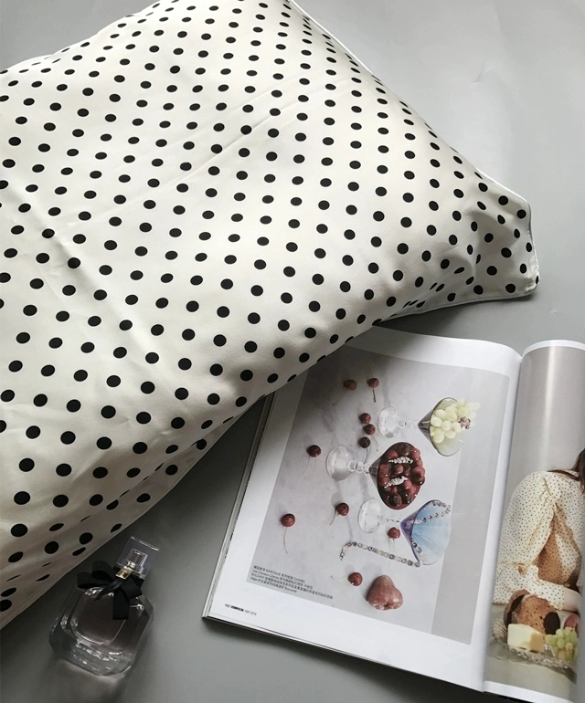 Custom Vintage Polka DOT Style Silk Pillowcases