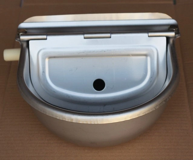 2023 Hot Sale Cast Iron Cattle Drinking Bowl for Sale