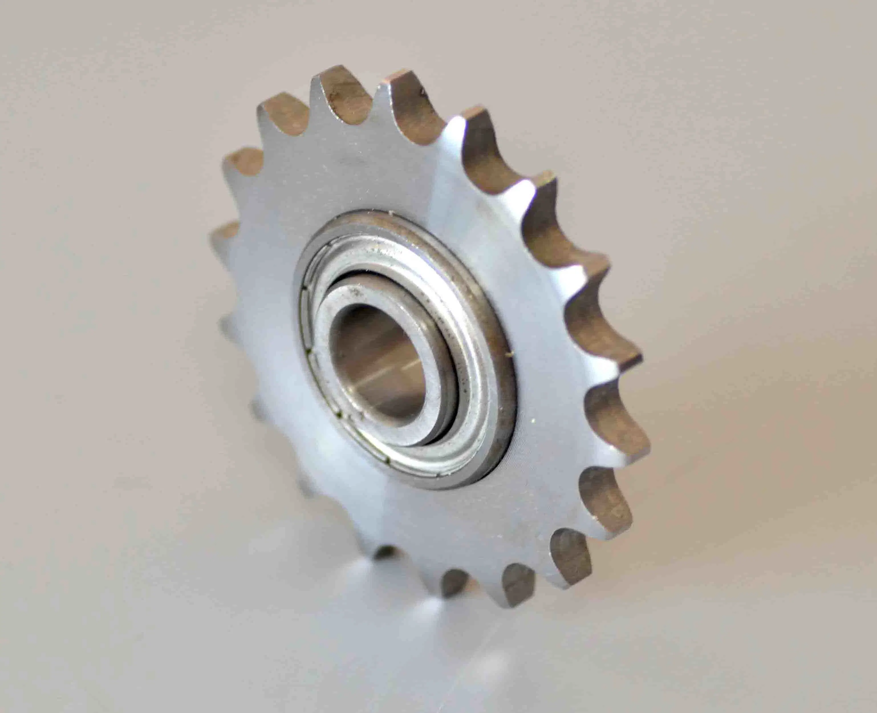 European Standard Steel Material Stock Sprocket Chain Wheel