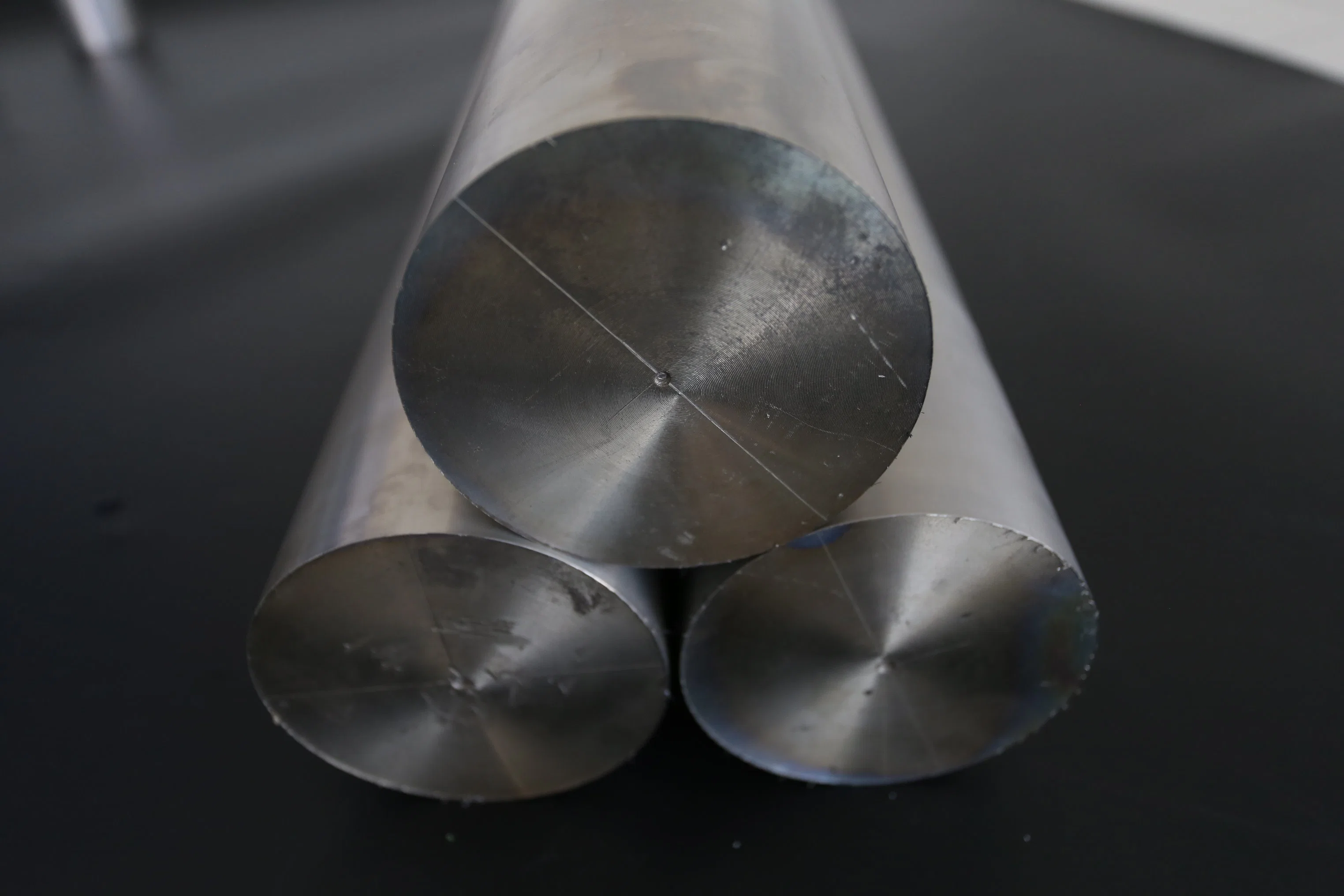 Titanium Alloy Ingots Ta15 Ti-6.5al-1mo-1V-2zr