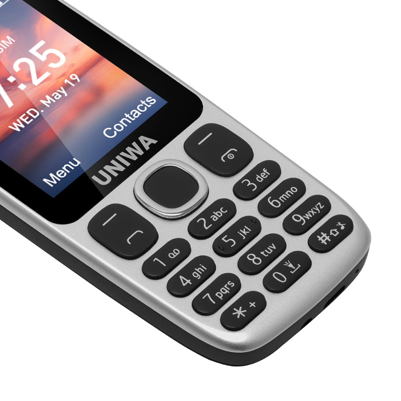 Uniwa E2401L 2.4 pouces métal déverrouillé Prix bas 1600mAh Big Téléphone portable FDD-LTE 4G avec clavier à batterie