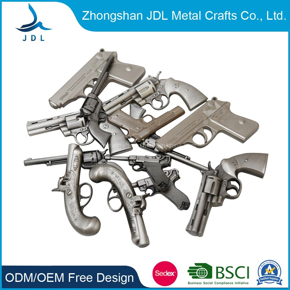 Factory Direct Custom High Qualitty Promotional Souvenir Die Casting Metal Craft Zinc Alloy 3D Gun Replica Collection Military Pin Fashion Badge/ Police Badge