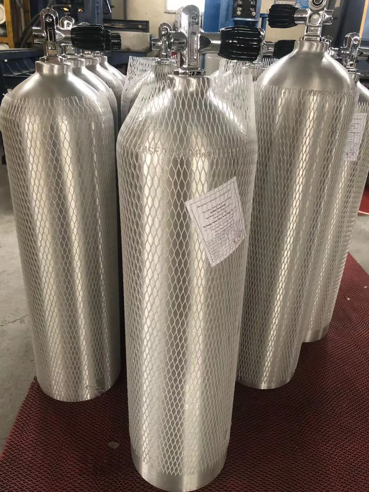 Vente directe du fabricant Réservoir de plongée en aluminium sans soudure de 3000 psi (200 bars)