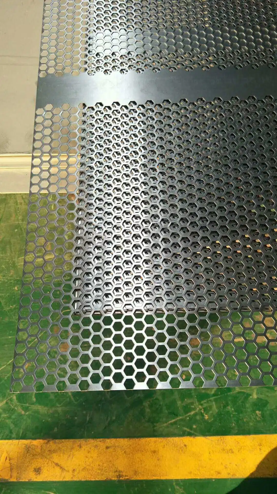 Galvanized Steel/ Stainless Steel 304 316L/ Aluminum Alloy Decorative Perforated Metal Sheet