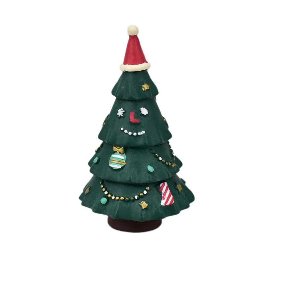 New Mini Christmas Tree Climbing Cat Christmas Decoration Creative Miniature Scene with Resin Ornament Wyz19910