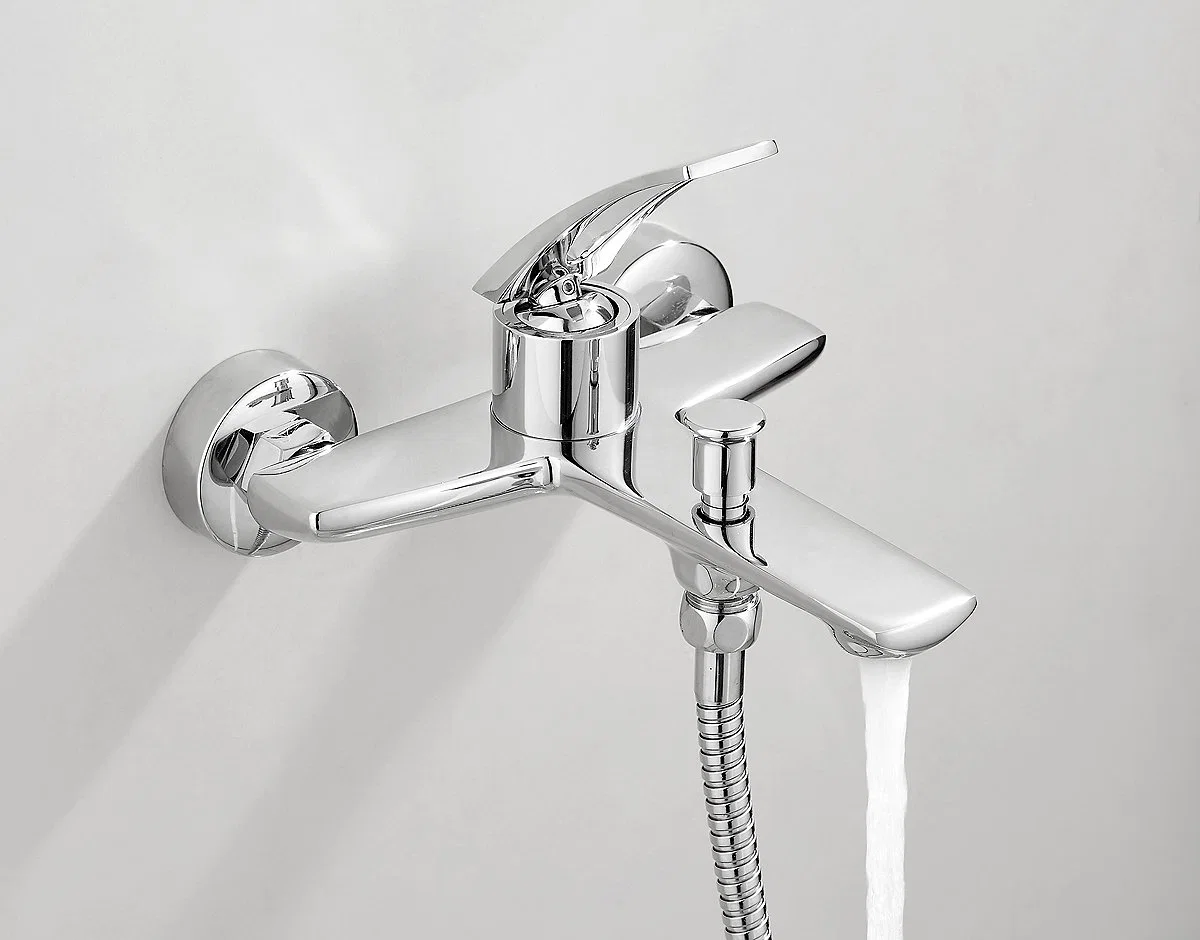 New Bathroom Brass &Chrome Single Lever Bath Mixer& Faucet