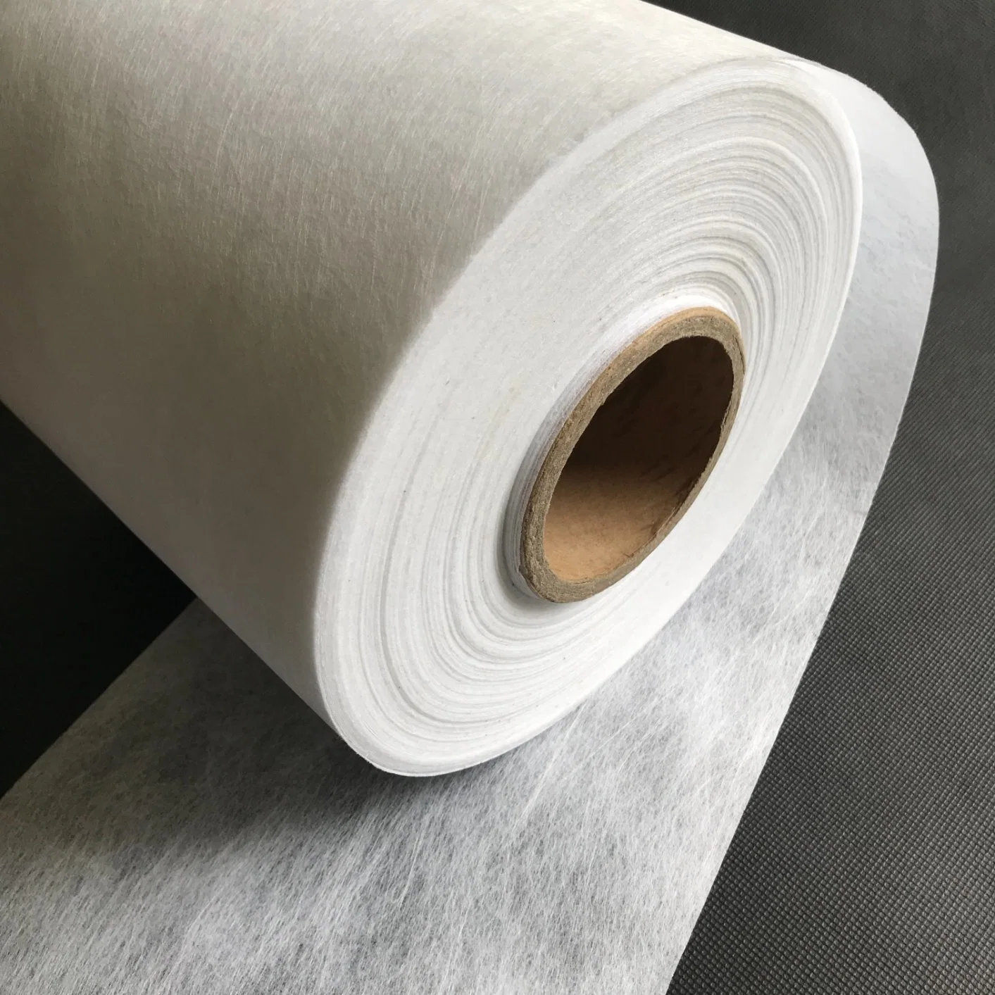 Técnicas modernas boa superfície tecido de poliéster para produtos de FRP, melhorar a resistência à corrosão do produto e resistência às intempéries