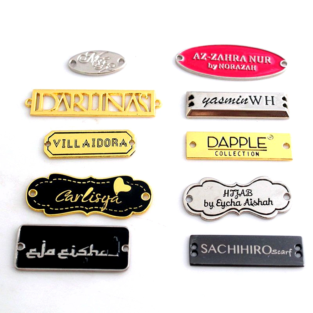 Etiqueta de etiqueta metálica para accesorios de prendas de vestir de impresión personalizada profesional