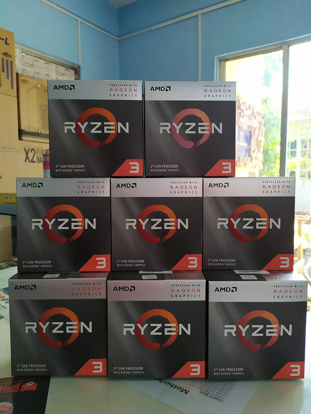 AMD Ryzen 3 3200g Desktop Processor 4 Cores 4.0 GHz Socket Am4 Computer CPU