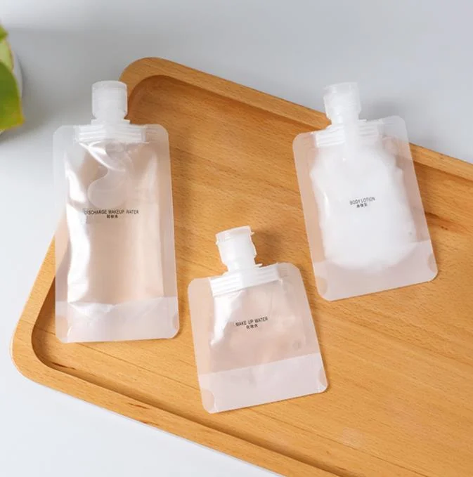 Travel Dispensing Shower Gel Cleanser Travel Portable Squeeze Dispensing Bag Disposable Toiletries Set