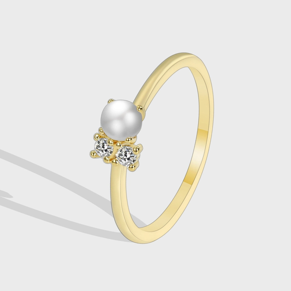 Wholesale/Supplier Simple Luxury Gold Plated Brass Pearl and Zircon Diamond Rings Jewelry for Women