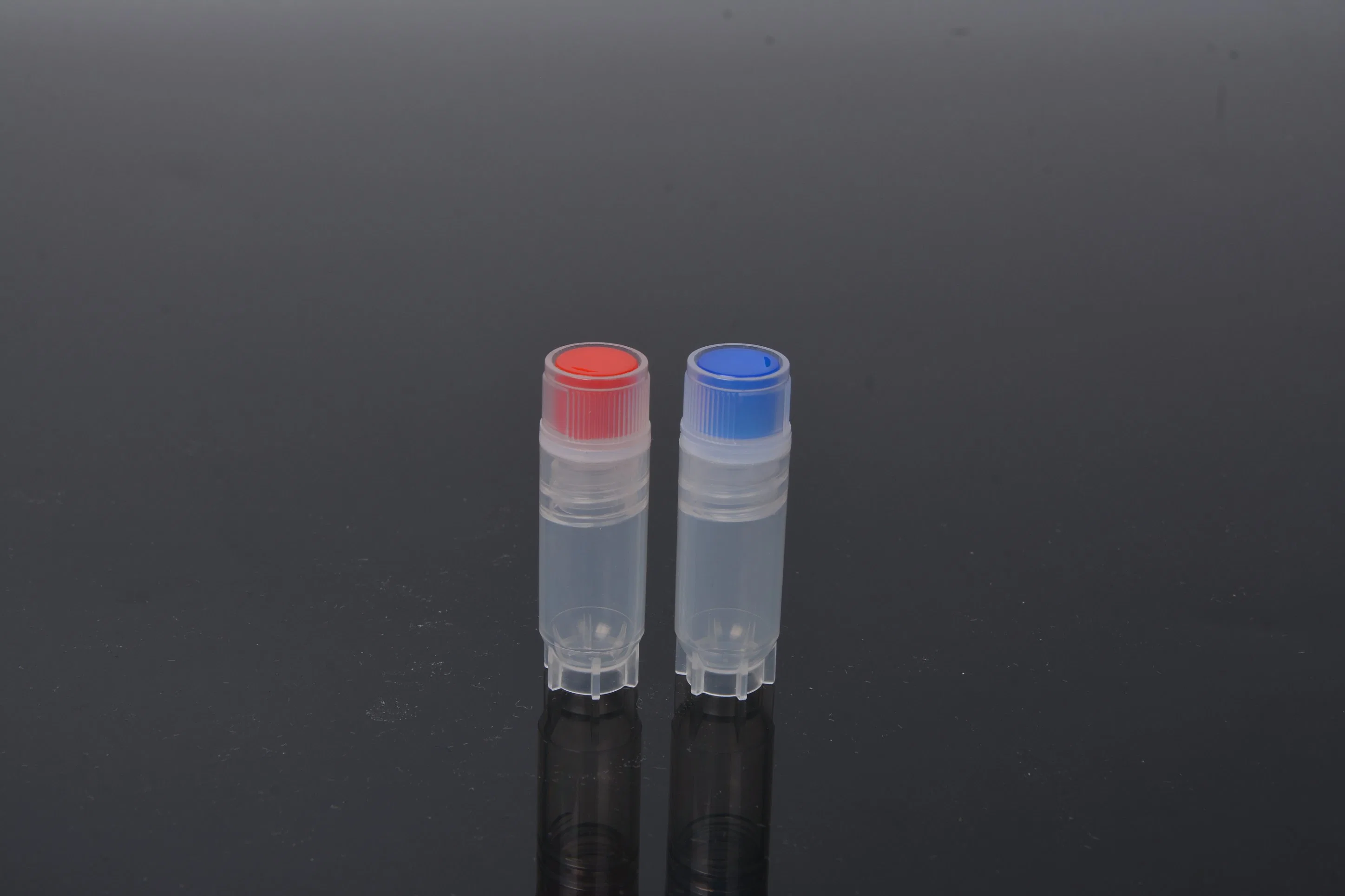 PP sin reciclar φ 20× 58mm virus de tubo medio de transporte viral Recogida Cryotube desechable