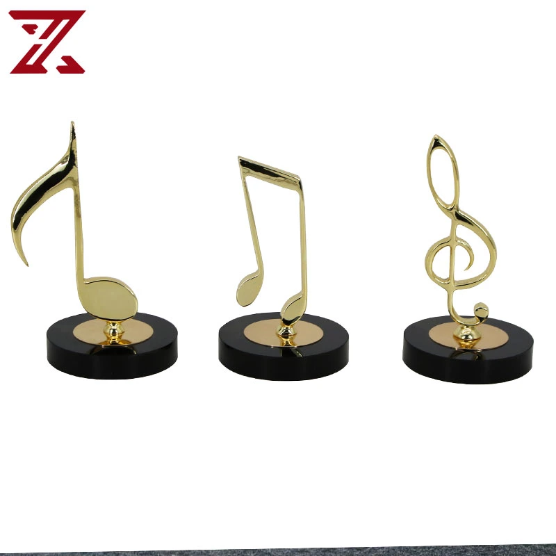 Luxury Musical Note Statue Sculpture Vintage Symbol Golden Metal Abstract Sculpture Ornaments Home Decor